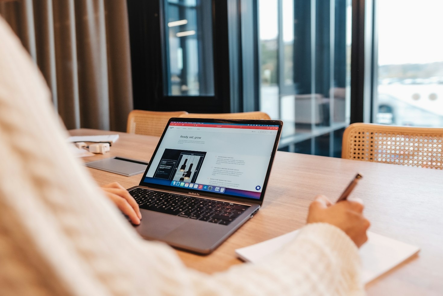 Die besten digitalen Werkzeuge für deinen Online-Start